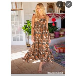 NWT Natural Life Nina brown maxi dress